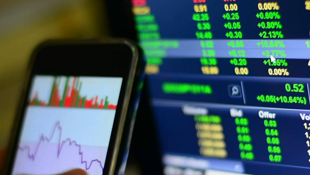 JPM Stock: Why the World's Largest Bank Is Still the Safest Bet in an Unsafe Market